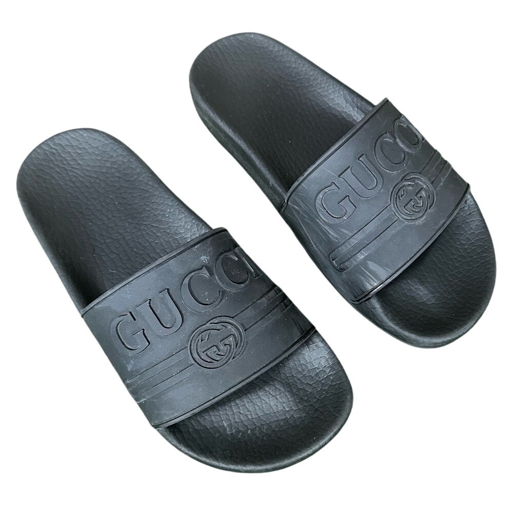 Gucci Pursuit Logo Pool Slides Size 5.5-6 US Women 36 EU Black Rubber‎ Sandals